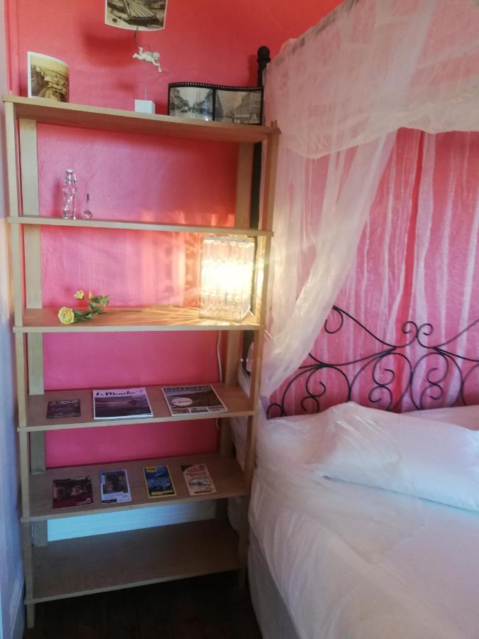 La Chambre D'Hote De Chris Cherbourg-en-Cotentin Eksteriør billede
